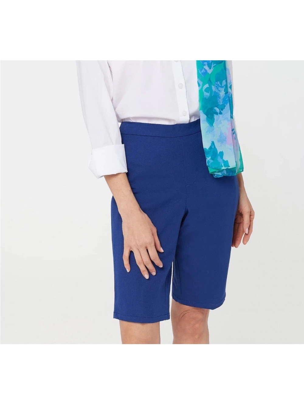 Isaac Mizrahi Live!  Women's Shorts Sz 4 Tall Stretch Royal Navy